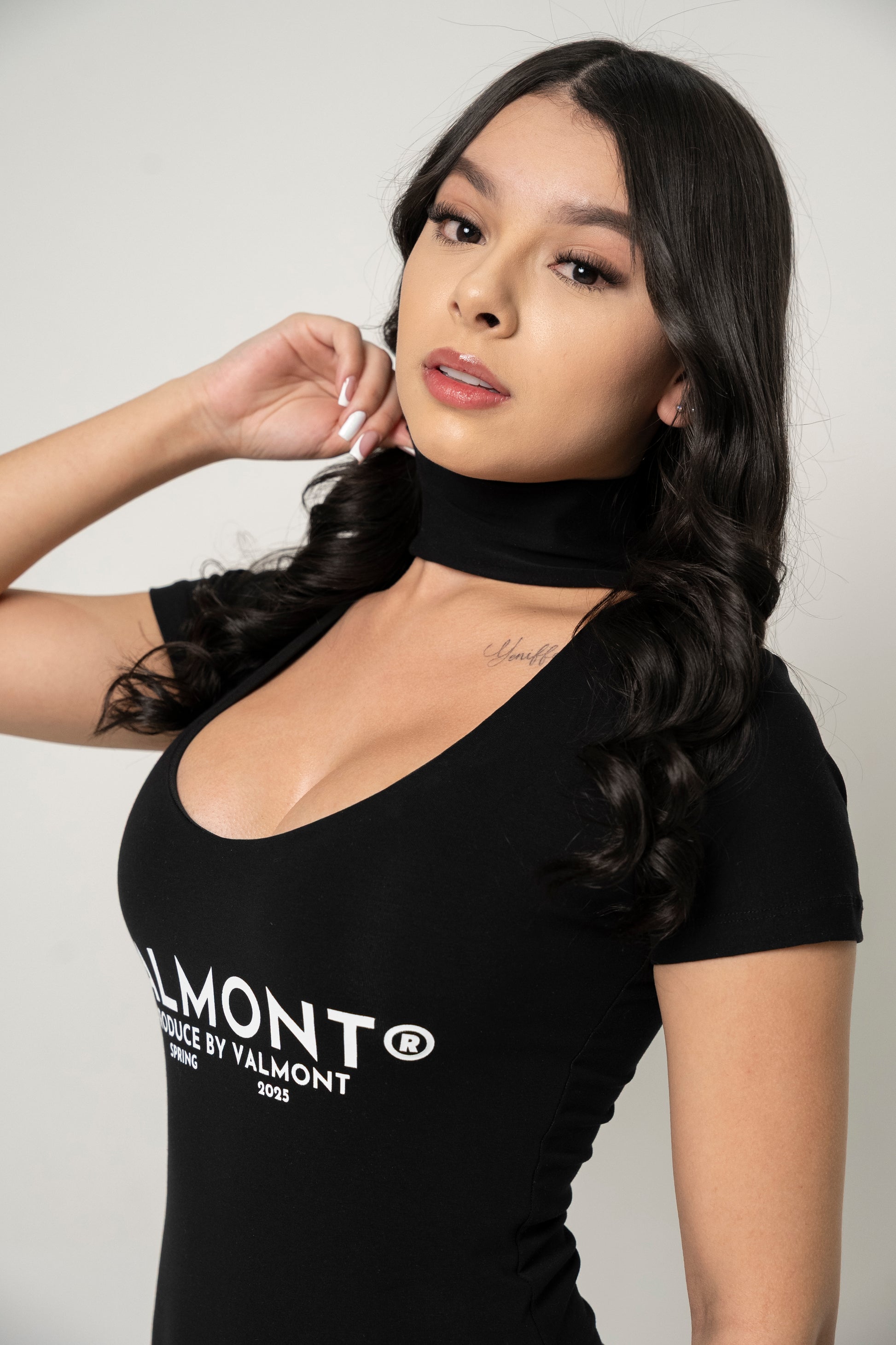 BODY BLACK